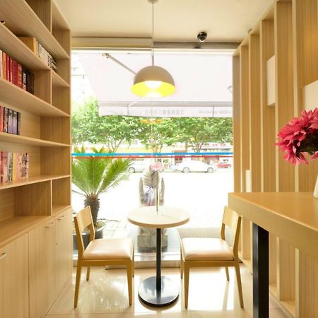Hanting Express Jiande Xin'Anjiang New Branch Exterior photo